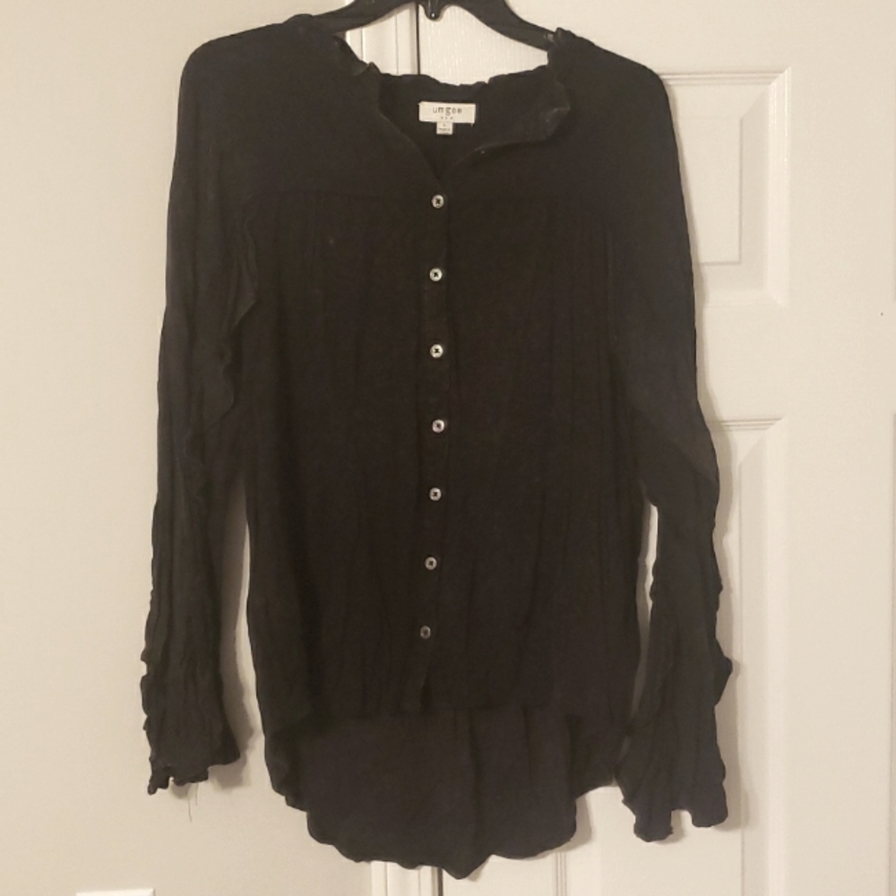 Frilly top